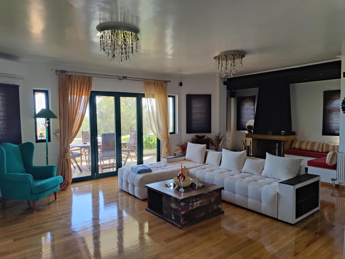 John'S Modern Apartments Artemida Dış mekan fotoğraf